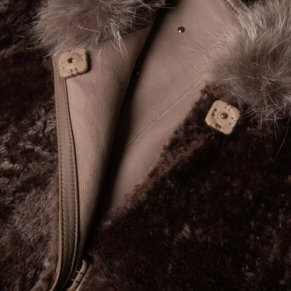 Yves Salomon Genuine Sheepskin Reversible Shearling Coat - Picture 8 of 12